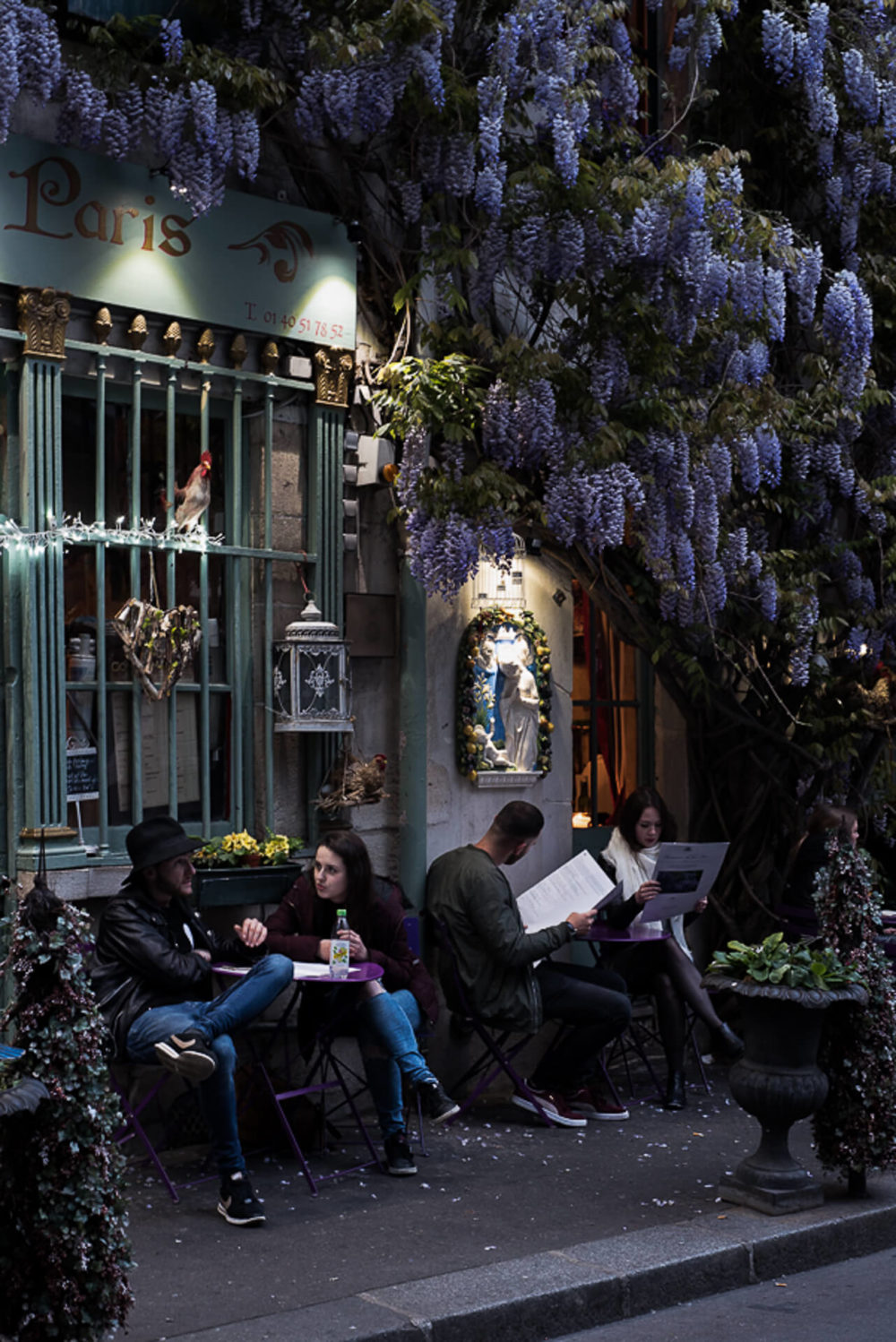 street cafe paris